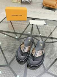 Picture of Louis Vuitton Slippers _SKULVsz38-46jyh0520842